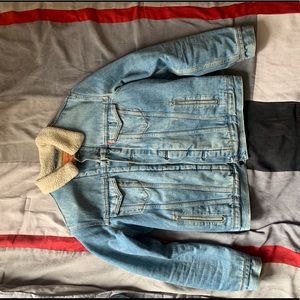 Vintage Men’s Sherpa Trucker Jacket
